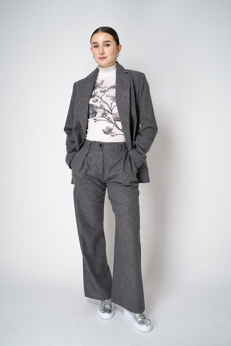 Antonelli Palladio Flannel Trousers in Grey Vancouver. Shop Online or in Store.