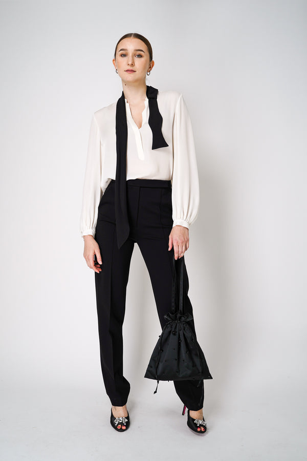 Dorothee Schumacher Punto Milano Trousers with Topstitching Details in Black Vancouver. Shop Online or in Store. 