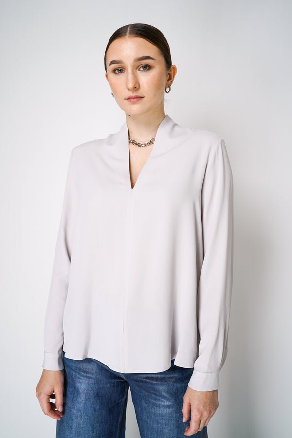 Antonelli Anker Silk Crepe Long Sleeve Blouse in Light Grey Vancouver. Shop Online or in Store. 