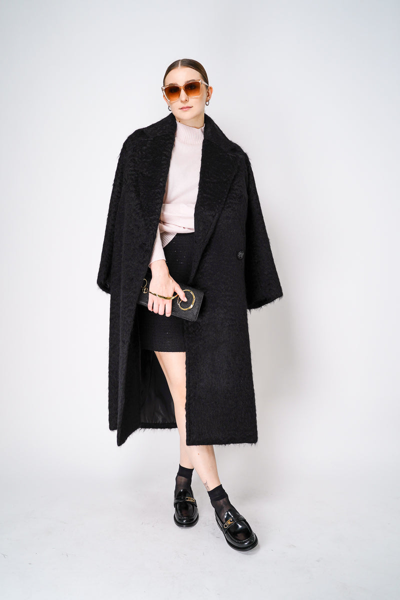 Dorothee Schumacher Classic Wool-Mohair Coat in Black