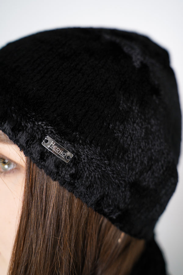 Herno Fuzzy Chenille Toque in Black