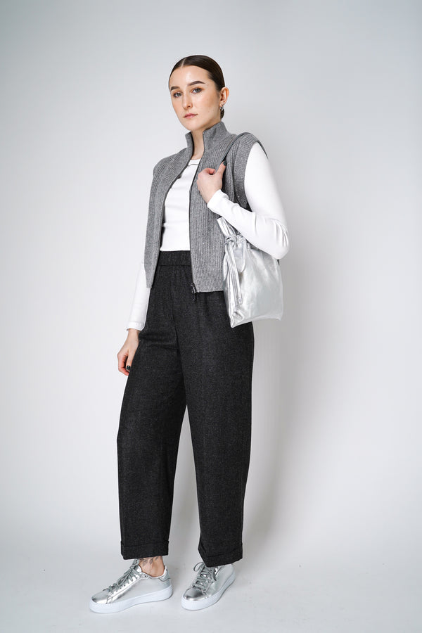 Peserico Cropped Pull-On Wool Blend Trousers in Grey