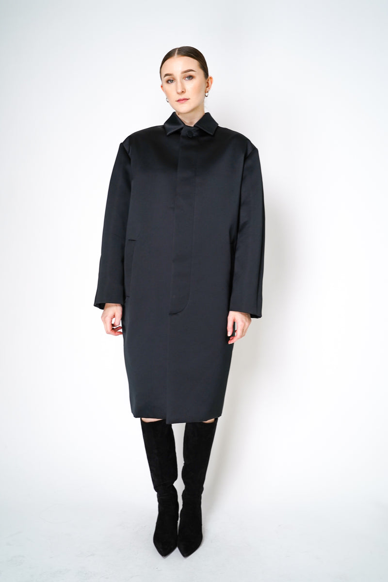 Philosophy di Lorenzo Serafini Duchess Satin Coat in Black