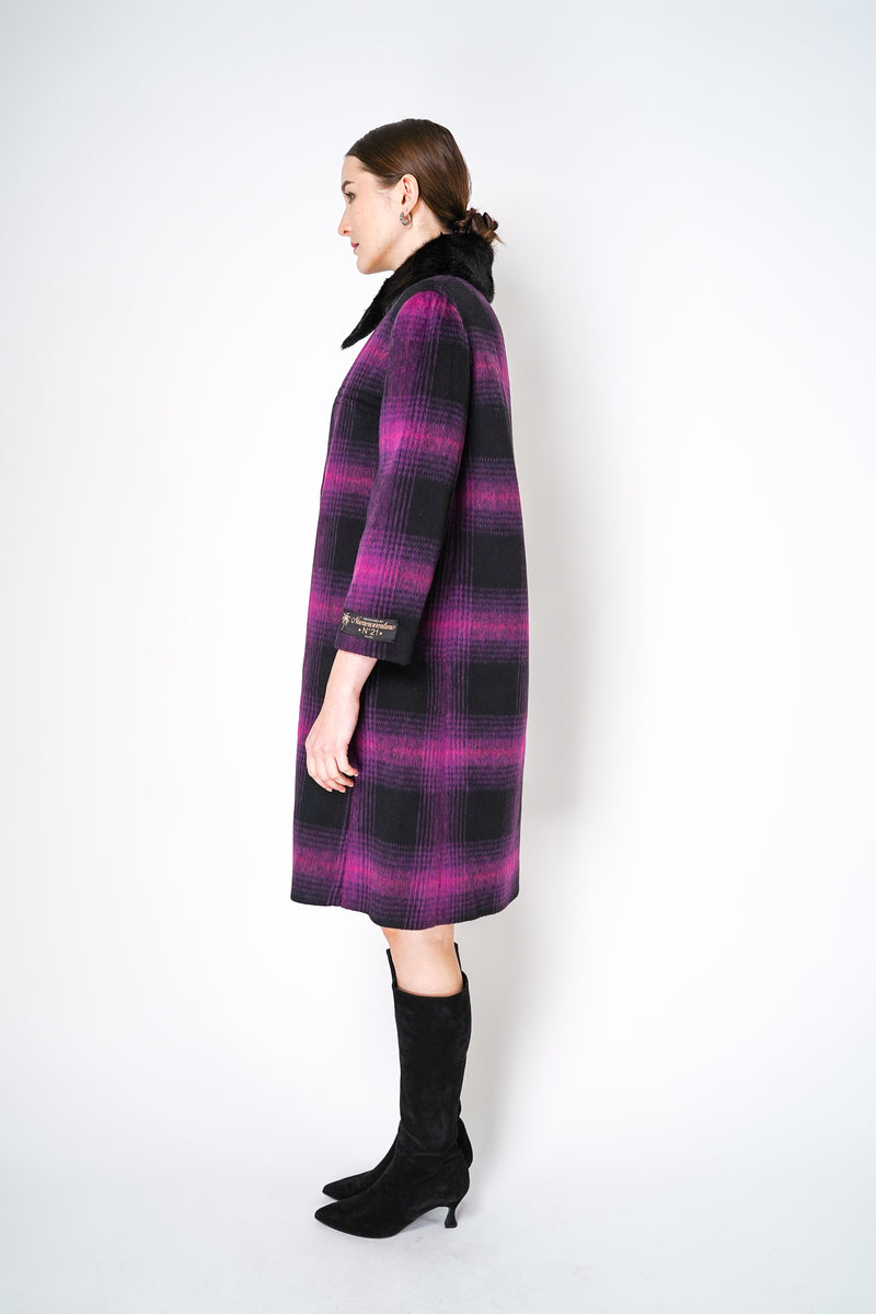 Nº21 Fuzzy Flannel Checked Coat in Black and Magenta Detachable with Faux Fur Collar