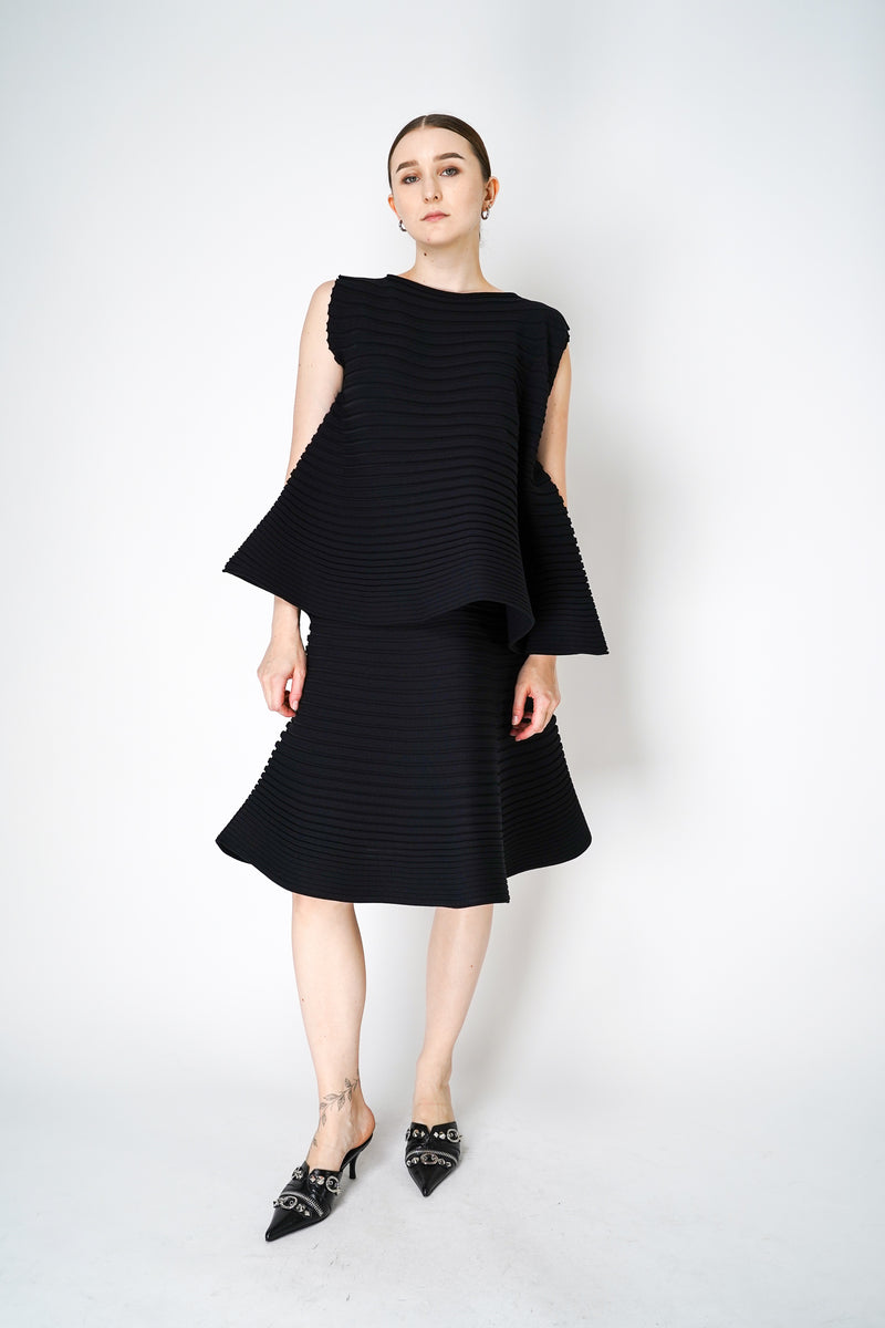 Pleats Please Issey Miyake Bounce Knit Flared Sleeveless Top in Black Vancouver. Shop Online or in Store. 